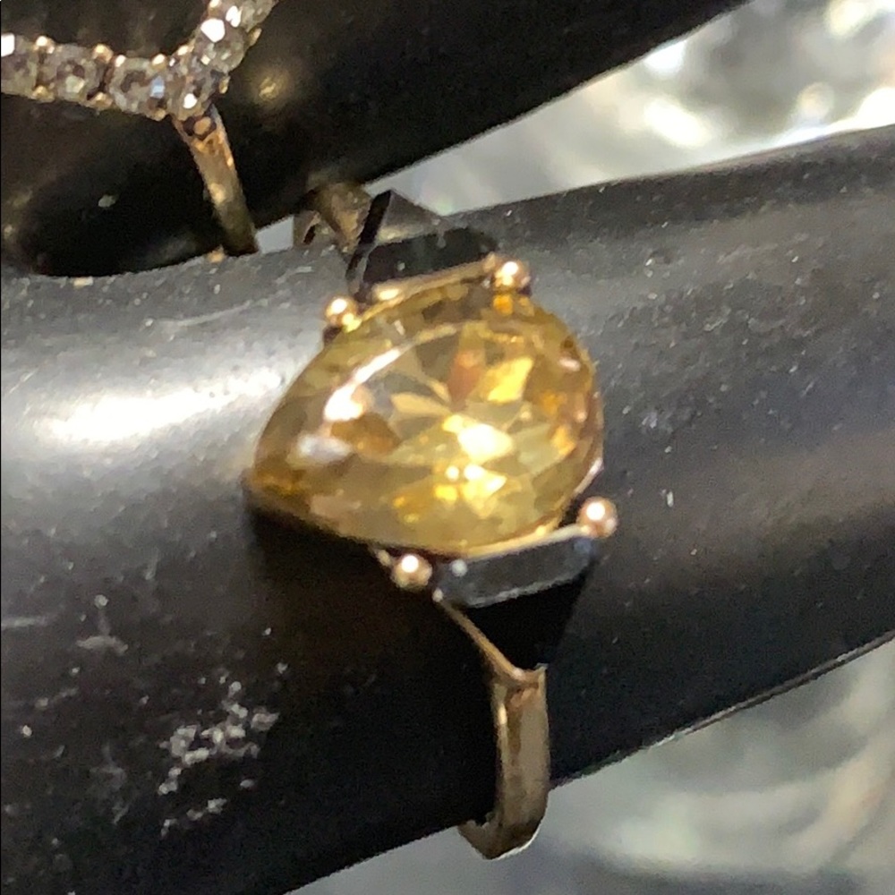 Gorgeous ring set - Picture 7 of 8